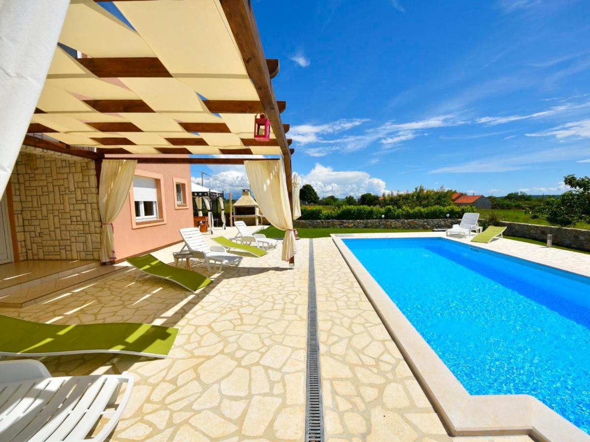 Holiday Home Frane By Interhome Lisane Tinjske Exteriér fotografie