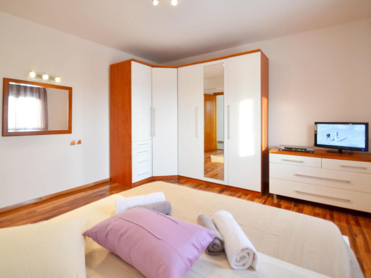 Holiday Home Frane By Interhome Lisane Tinjske Exteriér fotografie